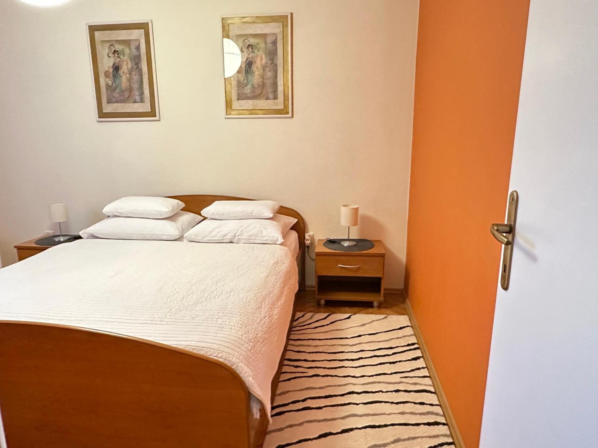 Apartments - Rooms Vesna Primosten Ngoại thất bức ảnh