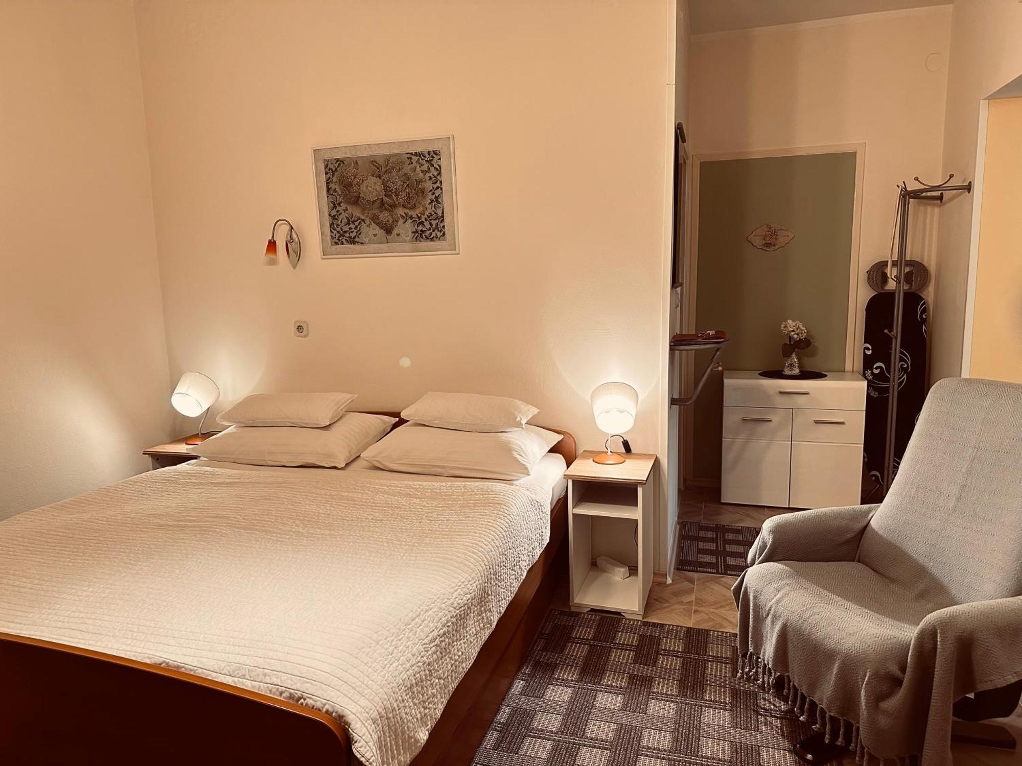 Apartments - Rooms Vesna Primosten Ngoại thất bức ảnh
